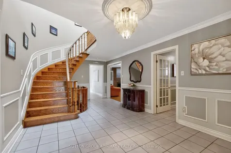 33 Triton Avenue Vaughan ON L4L 6S4