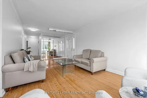 7 Rockport Crescent Richmond Hill ON L4C 2L5