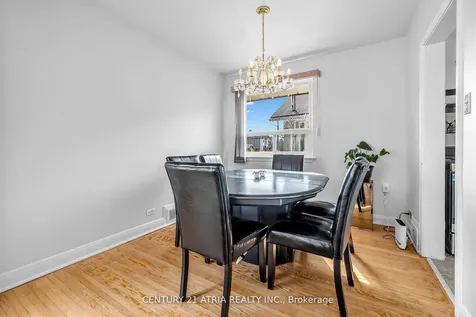 7 Rockport Crescent Richmond Hill ON L4C 2L5