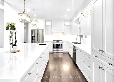 122 Scarlet Way Bradford West Gwillimbury ON L3Z 4J2