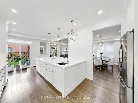 122 Scarlet Way Bradford West Gwillimbury ON L3Z 4J2