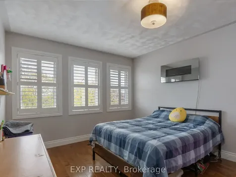 142 Savage Road Newmarket ON L3X 1R3