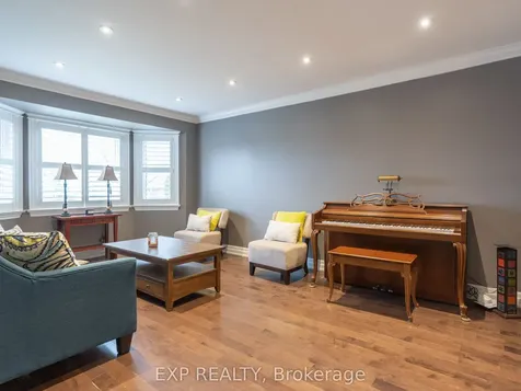 142 Savage Road Newmarket ON L3X 1R3