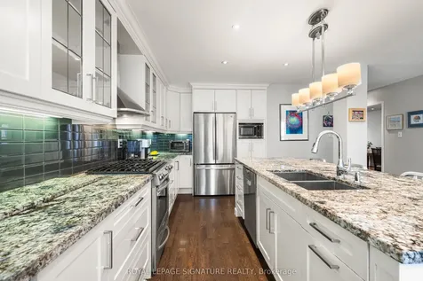 59 Edenbridge Drive Vaughan ON L4J 7V3