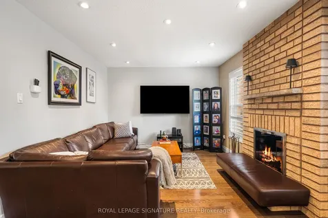 59 Edenbridge Drive Vaughan ON L4J 7V3