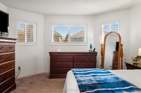 59 Edenbridge Drive Vaughan ON L4J 7V3