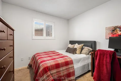 59 Edenbridge Drive Vaughan ON L4J 7V3