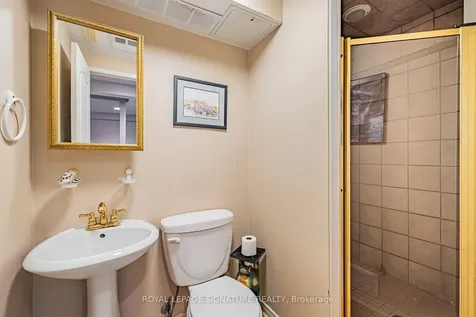59 Edenbridge Drive Vaughan ON L4J 7V3