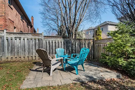 59 Edenbridge Drive Vaughan ON L4J 7V3