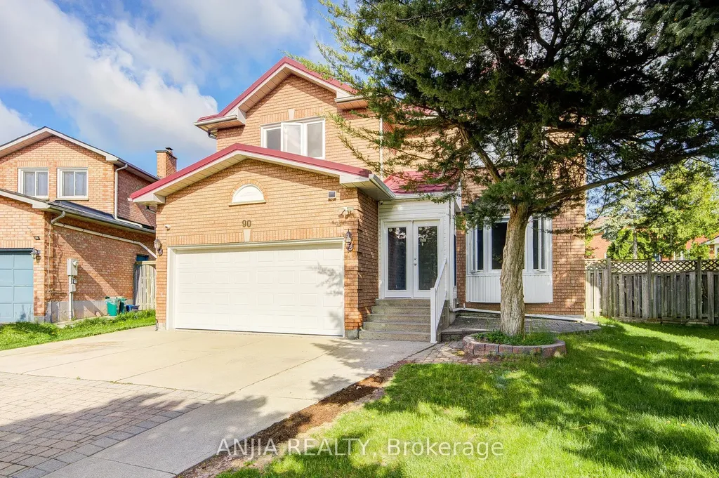 90 Olivewood Drive Markham ON L3S 3E2