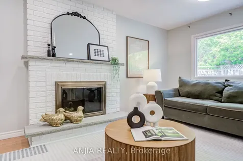 90 Olivewood Drive Markham ON L3S 3E2