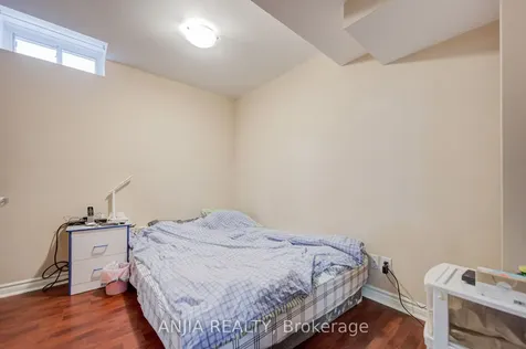 90 Olivewood Drive Markham ON L3S 3E2