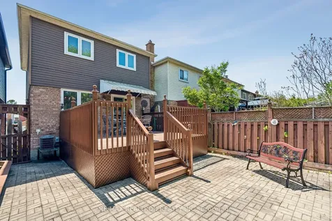 102 Swinton Crescent Vaughan ON L4J 3V5