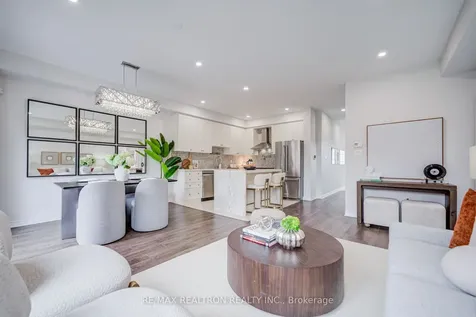 44 Luisa Street Bradford West Gwillimbury ON L3Z 0P2