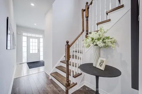 44 Luisa Street Bradford West Gwillimbury ON L3Z 0P2