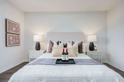 44 Luisa Street Bradford West Gwillimbury ON L3Z 0P2