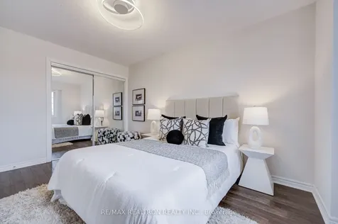 44 Luisa Street Bradford West Gwillimbury ON L3Z 0P2