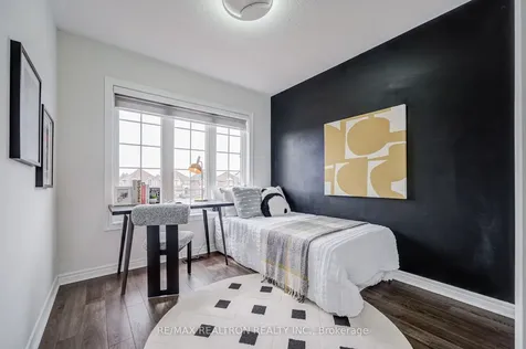 44 Luisa Street Bradford West Gwillimbury ON L3Z 0P2