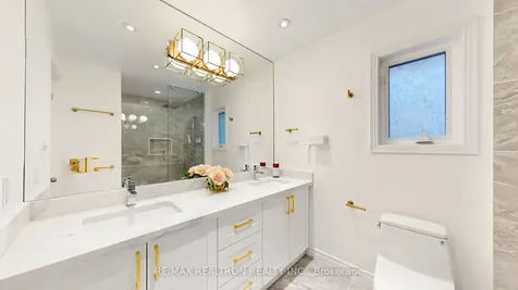 3 Magnotta Road Markham ON L6C 2V5