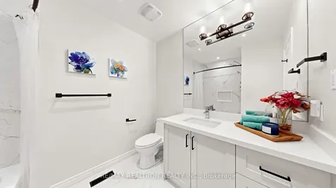 3 Magnotta Road Markham ON L6C 2V5