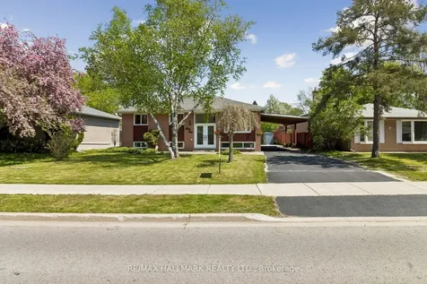 41 Aurora Heights Drive Aurora ON L4G 2W6