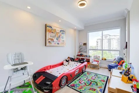1 Maison Parc Court Vaughan ON L4J 9K1