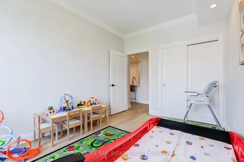 1 Maison Parc Court Vaughan ON L4J 9K1