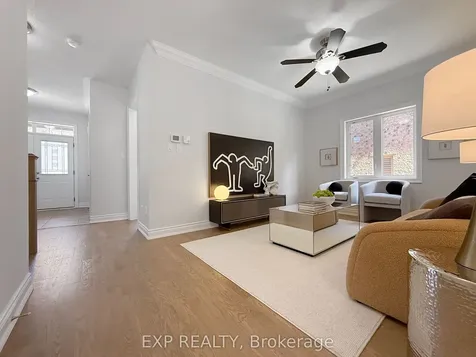 1082 Bob Scott Court Newmarket ON L3X 3L7