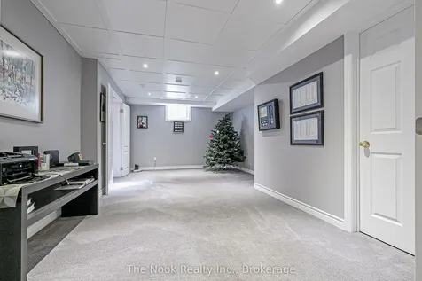 3 King Arthur's Court Markham ON L3P 3V4