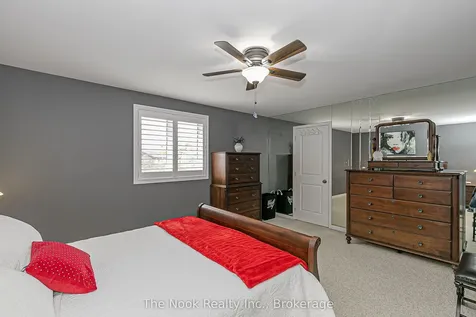 3 King Arthur's Court Markham ON L3P 3V4