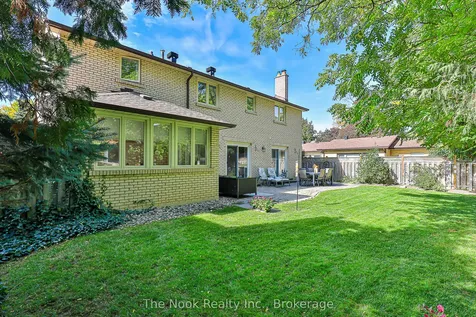 3 King Arthur's Court Markham ON L3P 3V4