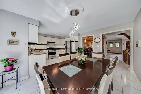 34 Leicester Road Richmond Hill ON L4B 3V5