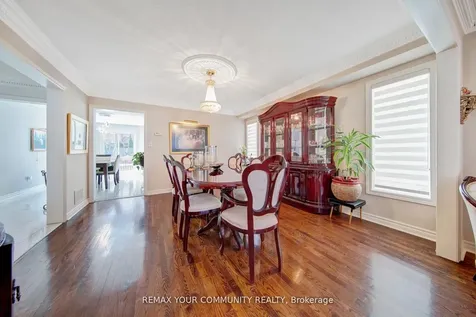 34 Leicester Road Richmond Hill ON L4B 3V5