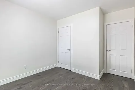 37 Newbury Drive Newmarket ON L3Y 4P9