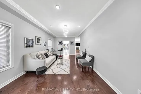 45 Harry Blaylock Drive Markham ON L6E 2H1