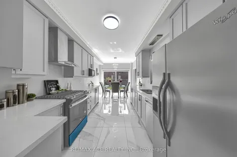 45 Harry Blaylock Drive Markham ON L6E 2H1