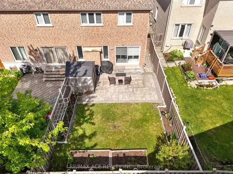 45 Harry Blaylock Drive Markham ON L6E 2H1