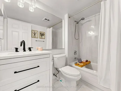 5 Emerald Lane Vaughan ON L4J 8P7