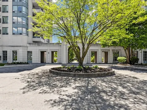 5 Emerald Lane Vaughan ON L4J 8P7