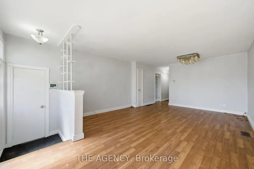 290 Demaine Crescent Richmond Hill ON L4C 2W5