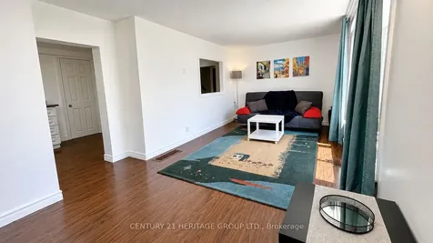 322 Lakeview Boulevard Georgina ON L4P 2Y7