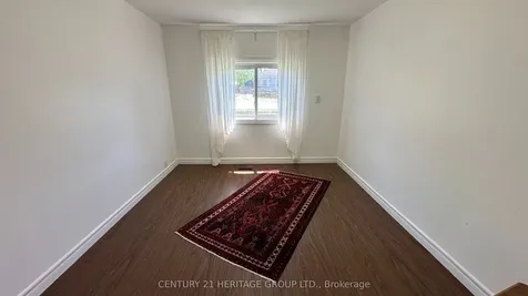 322 Lakeview Boulevard Georgina ON L4P 2Y7