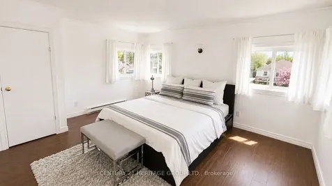 322 Lakeview Boulevard Georgina ON L4P 2Y7