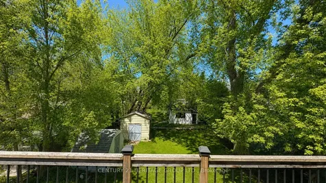 322 Lakeview Boulevard Georgina ON L4P 2Y7
