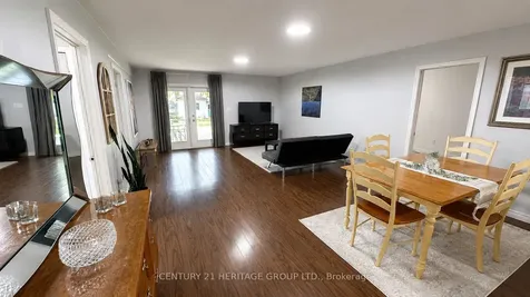 322 Lakeview Boulevard Georgina ON L4P 2Y7