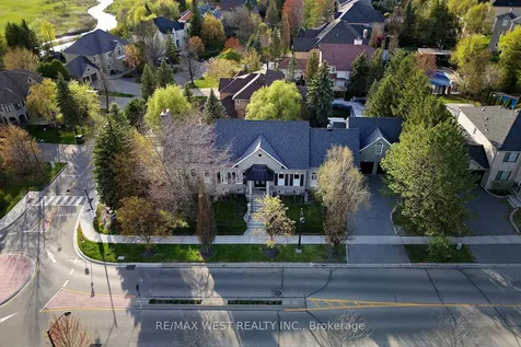 5 Humberview Drive Vaughan ON L4H 1B1