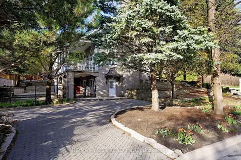 5 Humberview Drive Vaughan ON L4H 1B1