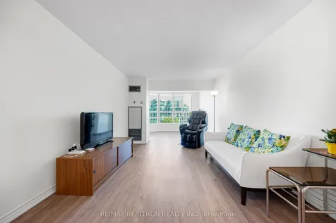 7805 Bayview Avenue Markham ON L3T 7N1