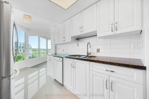 7805 Bayview Avenue Markham ON L3T 7N1