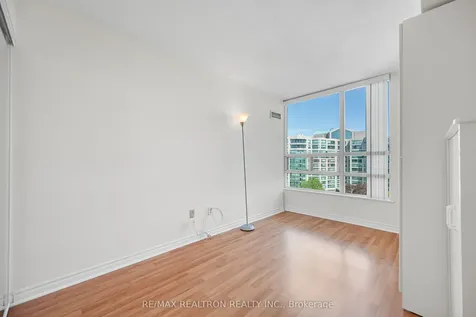 7805 Bayview Avenue Markham ON L3T 7N1